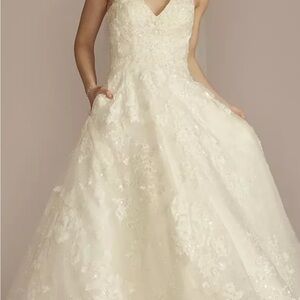 Elegant Cream Lace Gown